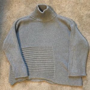 Vince Camuto Grey ribbed turtleneck
